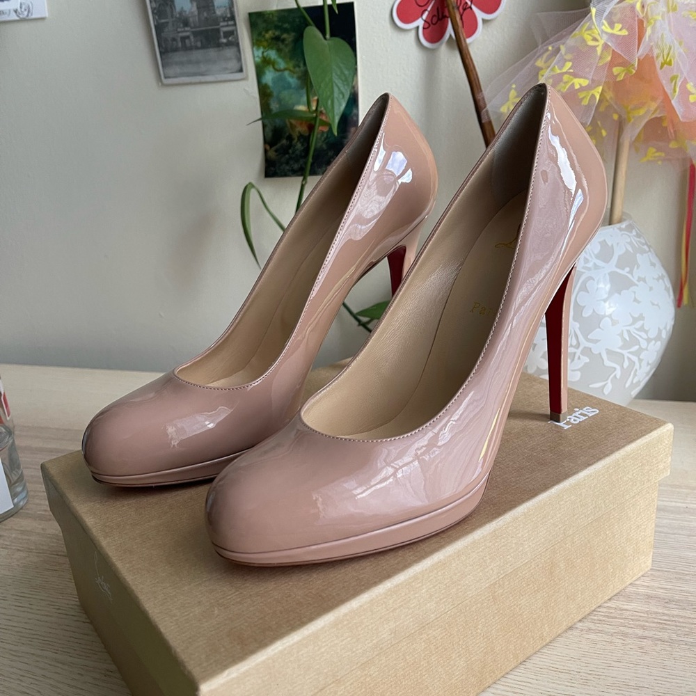 Christian Louboutin New Simple Patent Red Sole Pump in Nude